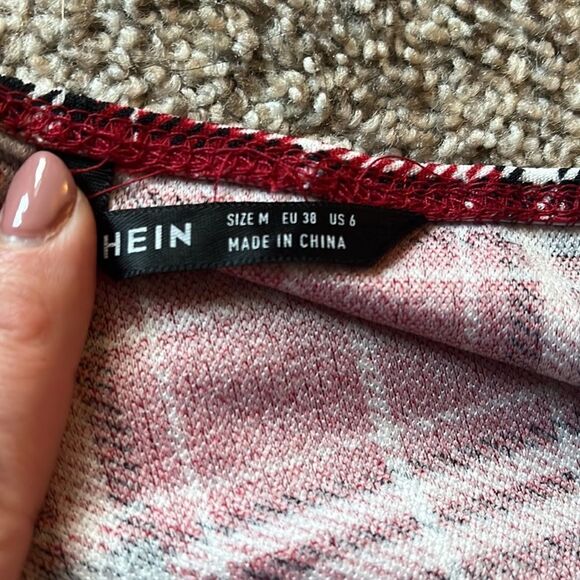 🔹4/$25 Set of Three Crop Tops - Picture 5 of 8